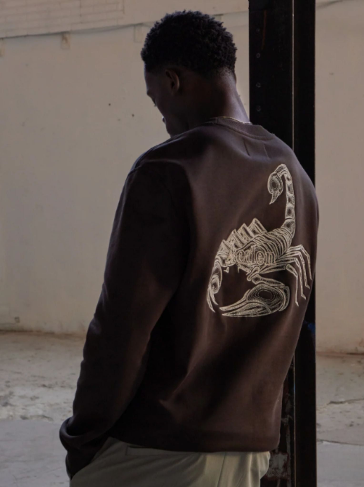 Aeden Scorpion Sweater | Ganache